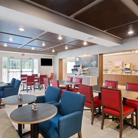 Holiday Inn Express & Suites Tavares By Ihg Buitenkant foto