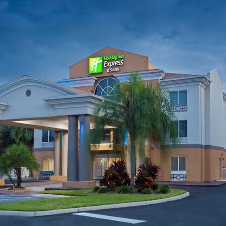 Holiday Inn Express & Suites Tavares By Ihg Buitenkant foto