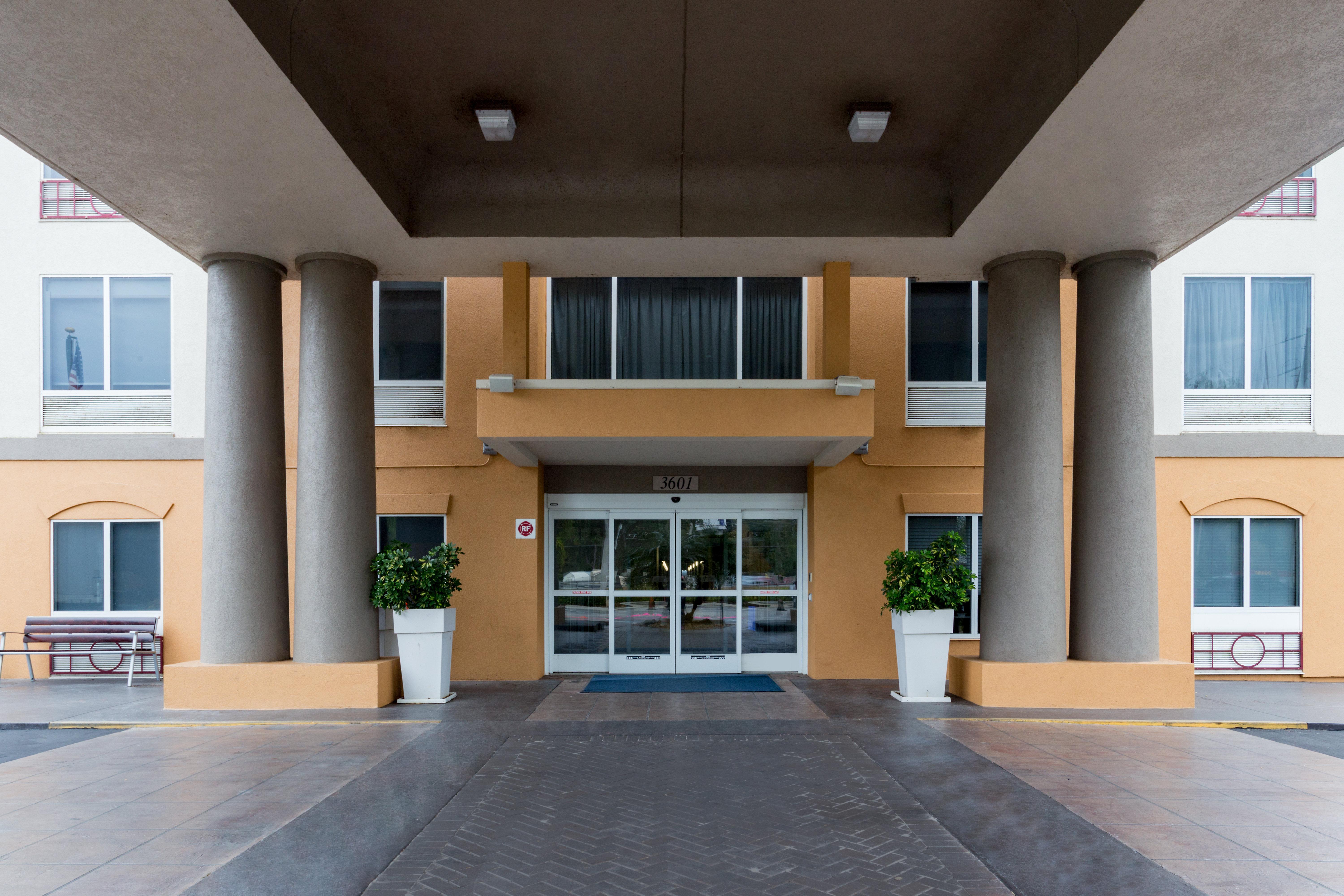 Holiday Inn Express & Suites Tavares By Ihg Buitenkant foto