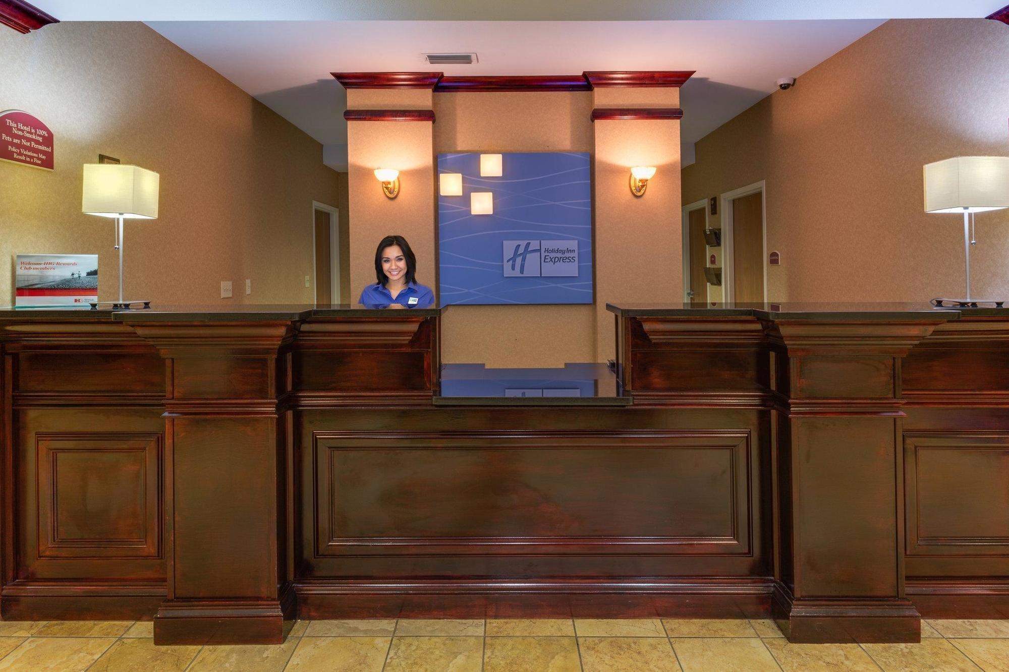 Holiday Inn Express & Suites Tavares By Ihg Buitenkant foto