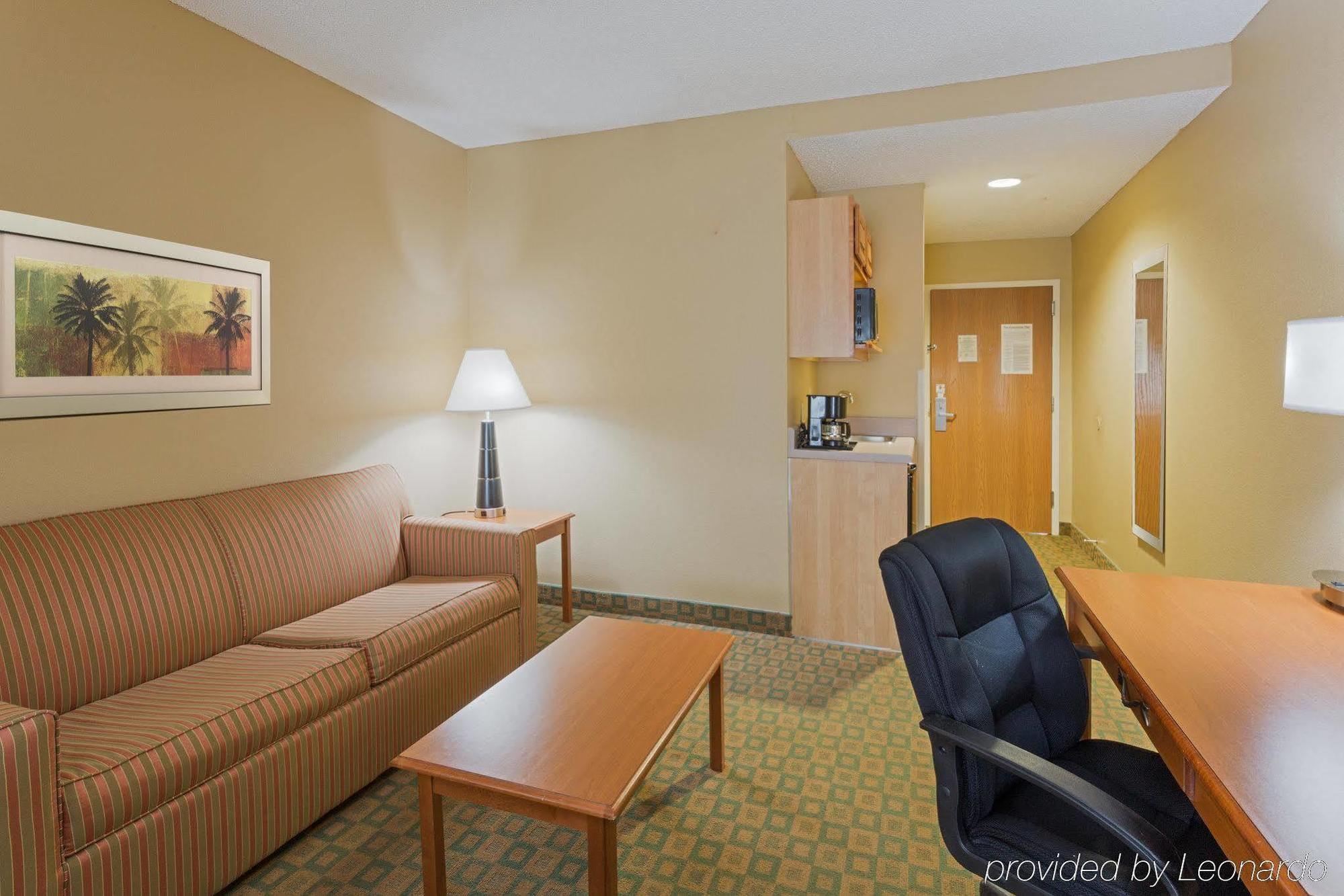 Holiday Inn Express & Suites Tavares By Ihg Buitenkant foto